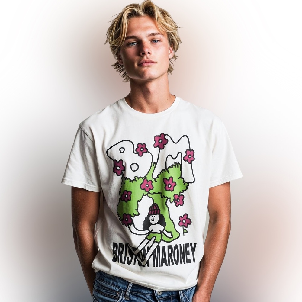 Briston Maroney Cream short sleeve Tour T-shirt Size Large